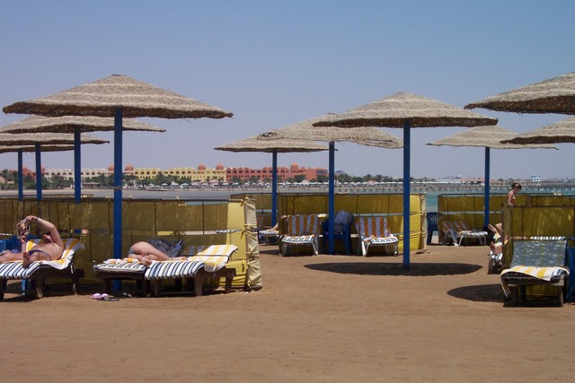 plaz.jpg