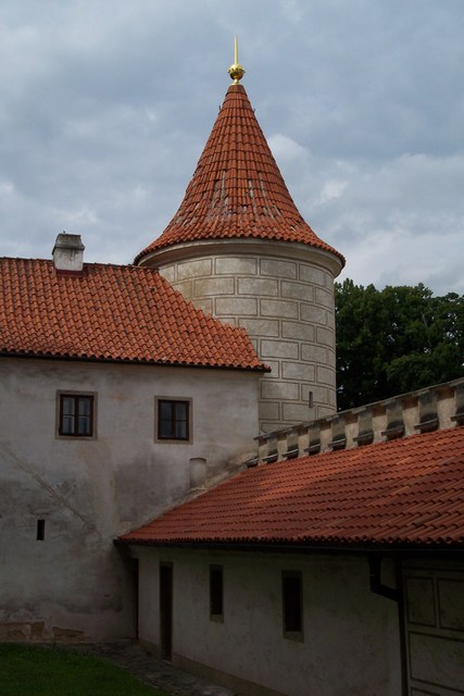 tyn_10.jpg